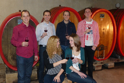 hinten: Steffen, Daniel (Ehemann von Kathrin), Andreas, Carsten, vorne: Romina, Kathrin (von links nach rechts)